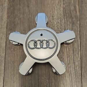 Audi Chrome Silver Wheel Center Cap - Silver